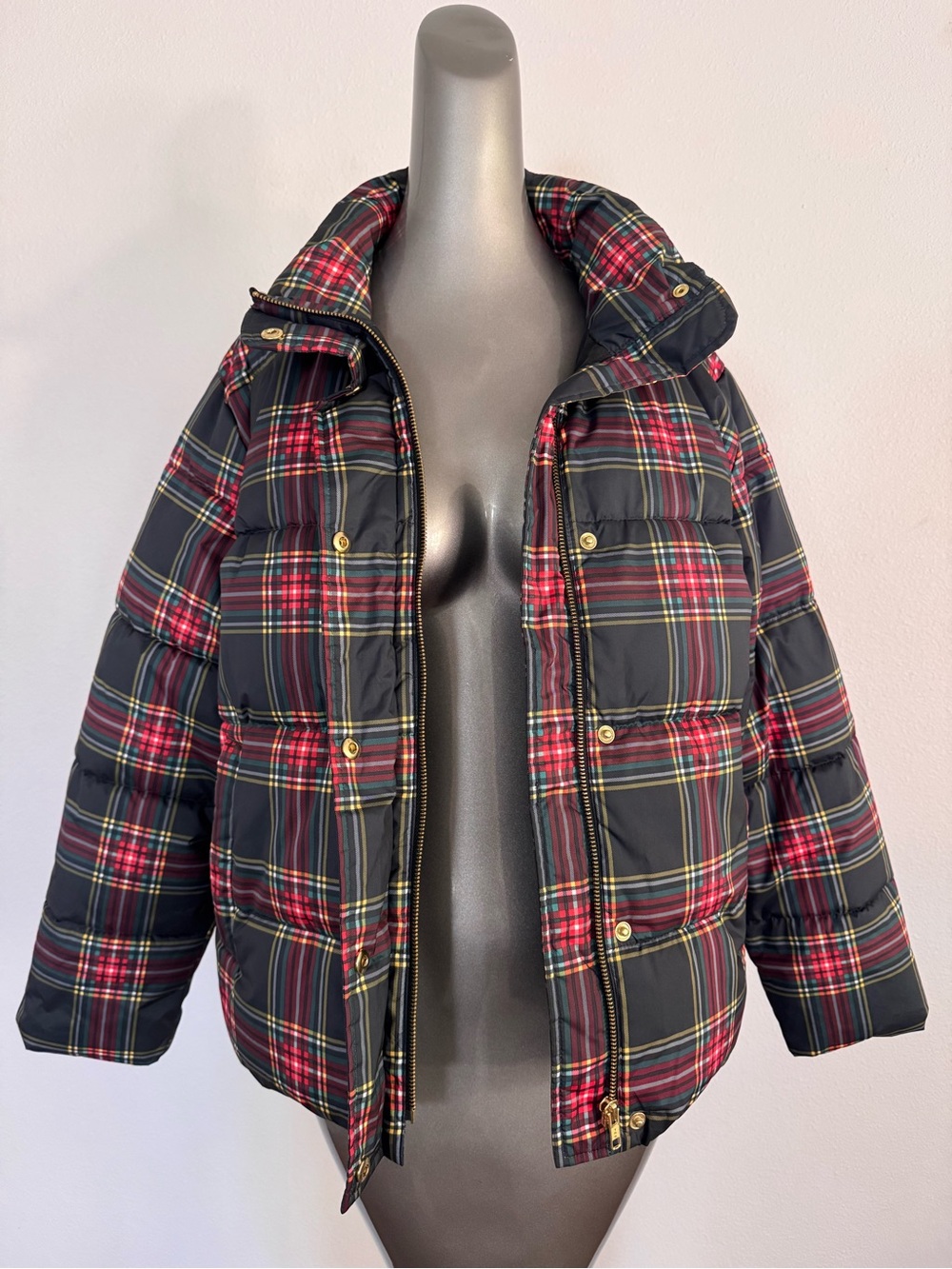 J.Crew Tartan Plaid Puffer Jacket Size S Black Red Gold Snap Zip - Picture 6 of 11